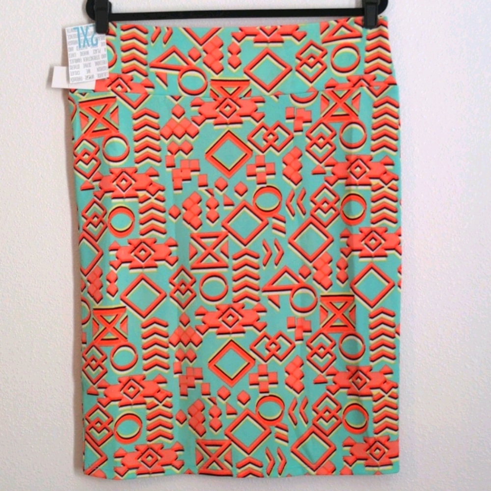 Pencil skirt